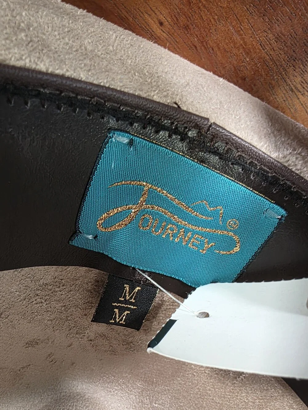 NWT Journey Wide Brim Fedora Hat Tan Cream felt Ribbon Accent Size M